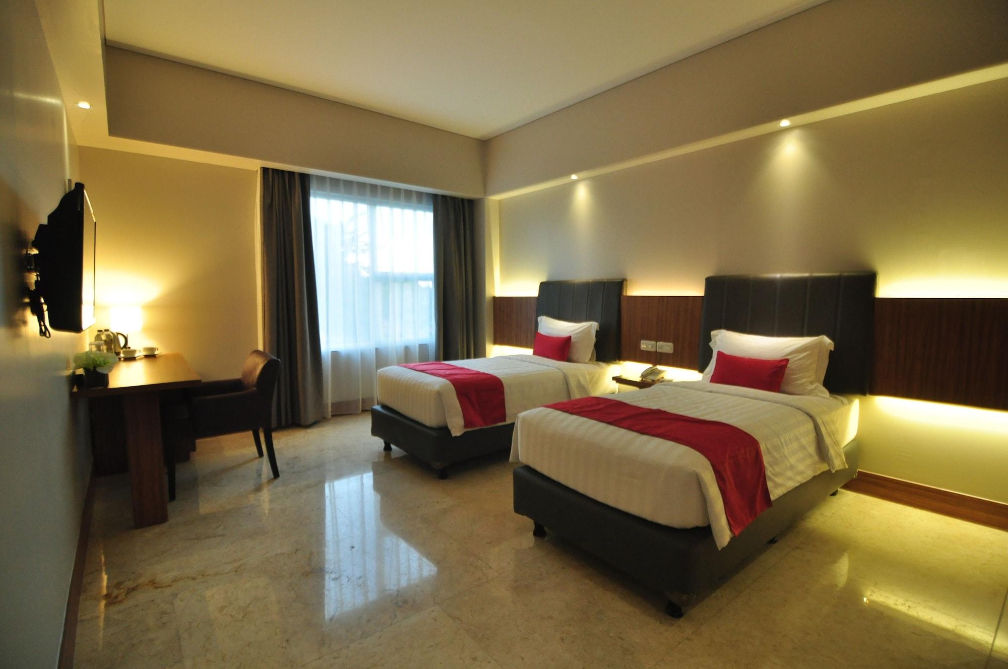 Demelia Hotel Makassar Kültér fotó